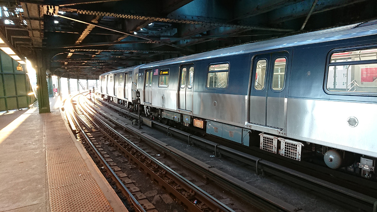 ニューヨーク地下鉄の１日利用者数がパンデミック以降で最高を更新